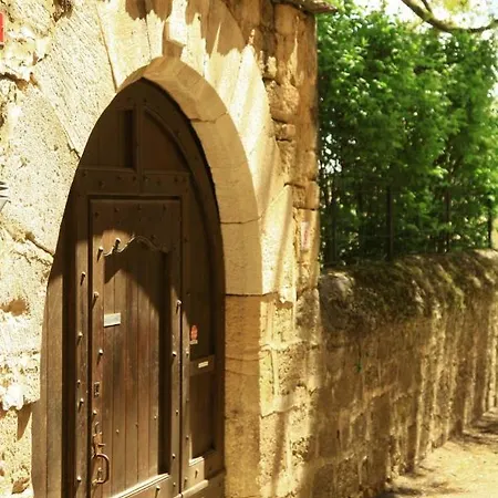Petite Maison En Pierre Au Coeur Du Perigord Noir Proche De Sarlat Et Rocamadour *