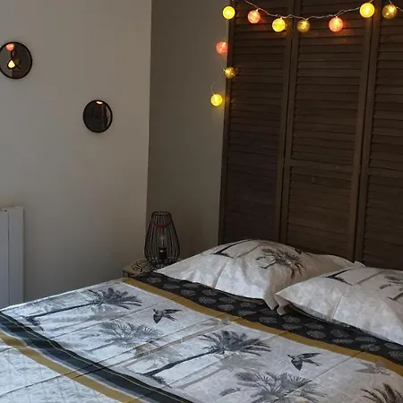 Holiday home Petite Maison En Pierre Au Coeur Du Perigord Noir Proche De Sarlat Et Rocamadour *